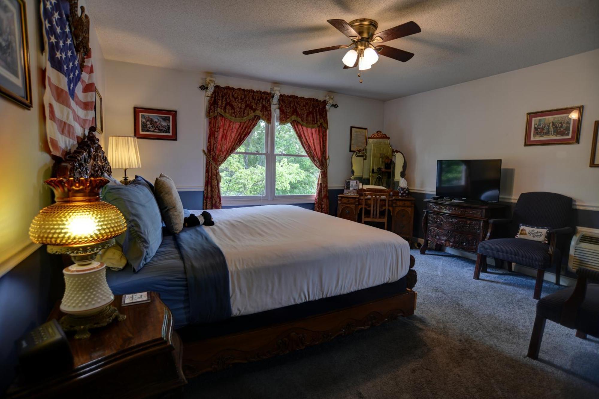 Blue Mountain Mist Country Inn Sevierville Exterior photo