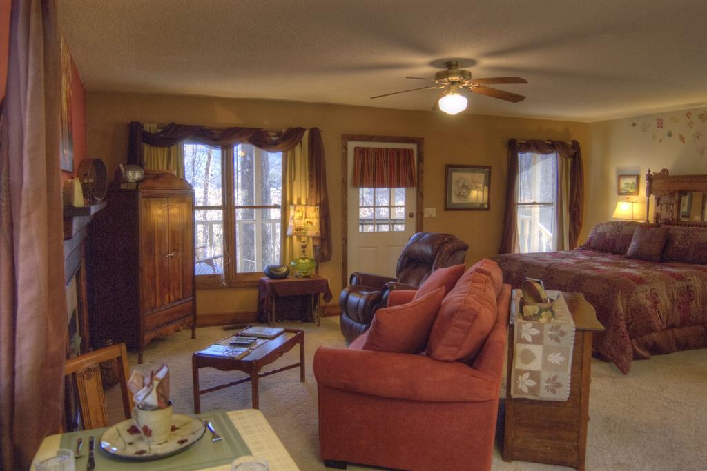 Blue Mountain Mist Country Inn Sevierville Exterior photo