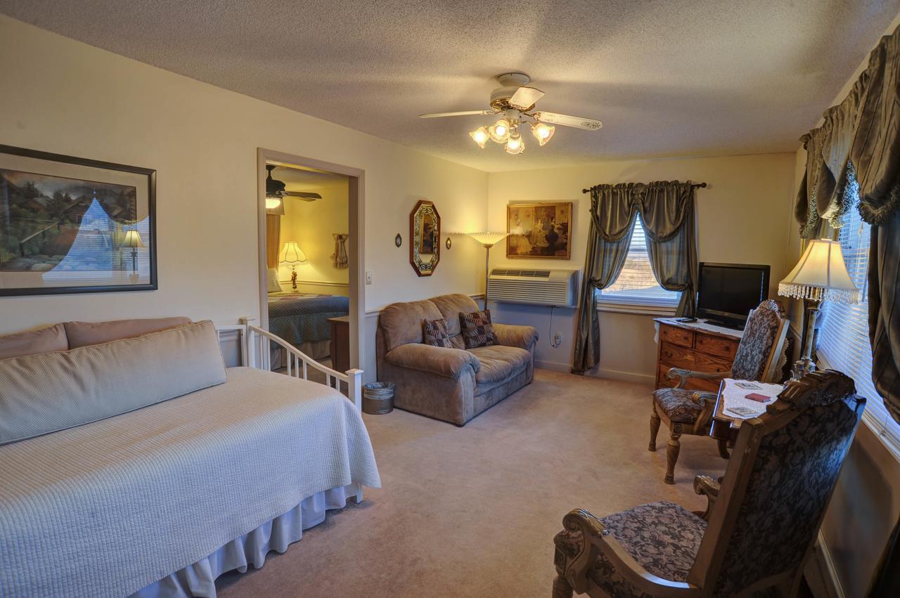 Blue Mountain Mist Country Inn Sevierville Exterior photo